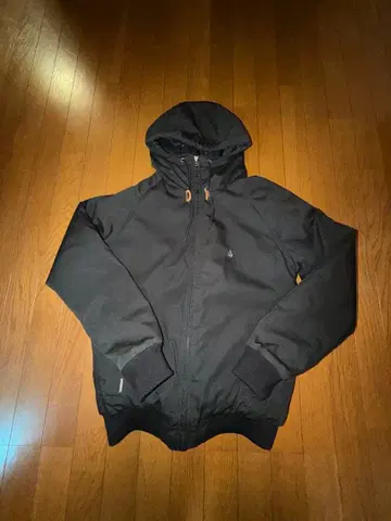 볼컴 블랙 후드 부착 집업 자켓