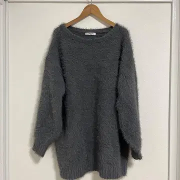 그레이 오버 사이즈 니트 긴팔