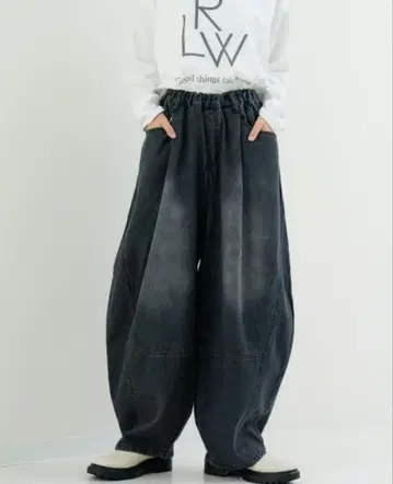 [ 새상품급 ] 리파인드 웍스 커브 데님 팬츠 블랙