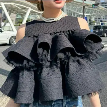 Sheller 셰리에 BLOOM cotton lace tops 블랙