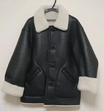 인조 가죽 리버서블 보아 블루종