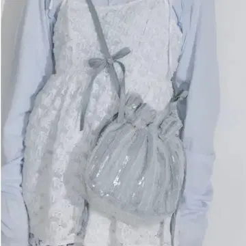 merry jenny 리본 스팽글 미니백 블루