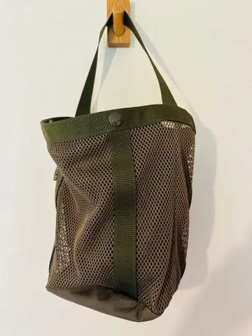 BLACKYAK 밀리터리 메쉬 토트백 올리브