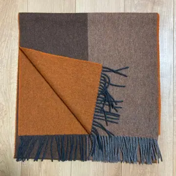 BARNEYS NEW YORK 리버서블 캐시미어 머플러