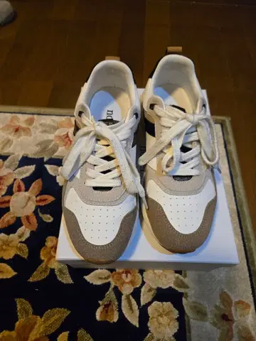 nouer 로우탑 스니커즈