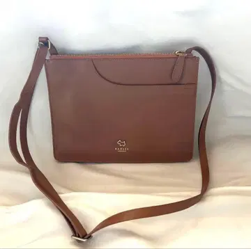 래들리 RADLEY 숄더백 브라운