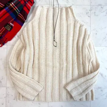 새상품급 카구레 페루 핸드 니트 와이드 립 하이넥 니트 로우 게이지