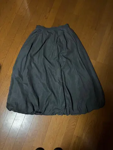 유나이티드 애로우즈 스커트