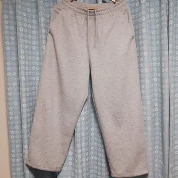 UNIQLOC 맨투맨 와이드 팬츠