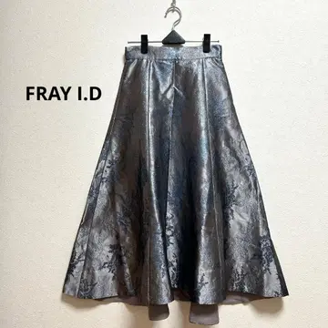 FRAY I.D 라메 자카드 플레어 스커트