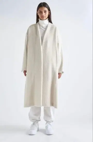 ATON 알파카 헤링본 롱 코트