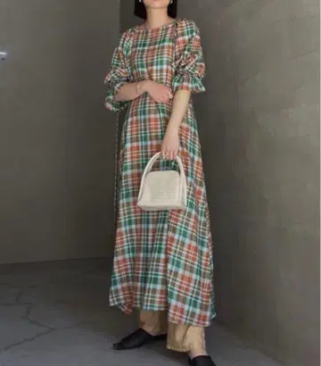 AMERI LACEY CHECK PUFF DRESS