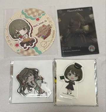 나나쿠사 니치카 미니 아크릴 스탠드 에모카 세트