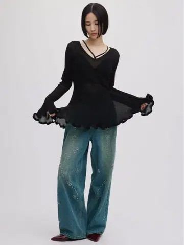 SHEER FRILL V NECK KNIT TOP