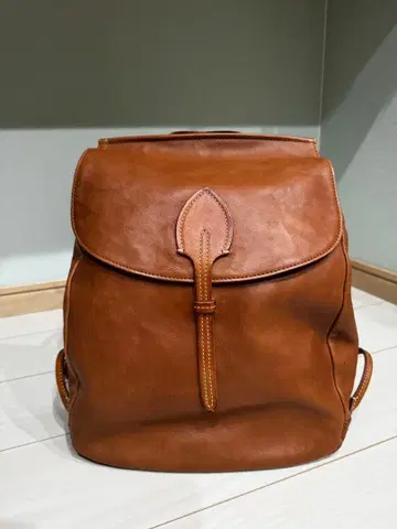 genten 브라운 가죽 백팩