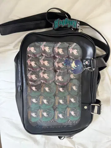 기사X 이타백 캔뱃지 24개, 리스트 밴드, 아크링 키링 세트