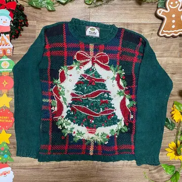 TIARA 티아라 빨간색 니트 스웨터 크리스마스 패턴 매우 귀여운