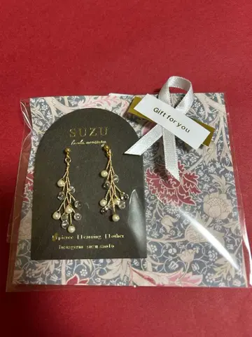 SUZU 덩굴 디자인 골드 귀걸이 선물용