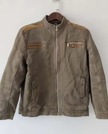 올리브 그린 코튼 혼방 자켓