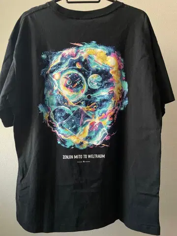 미세스 그린애플 젠진 T셔츠 M 사이즈