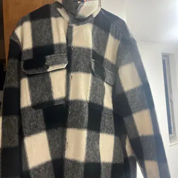 ZARA 블랙 화이트 체크 셔츠 자켓