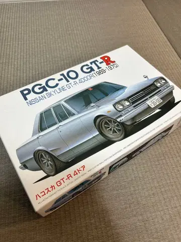 Nissan PGC-10 GT-R 4도어 프라모델