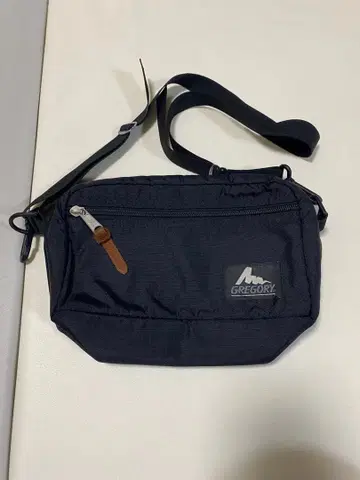 레어 GREGORY 구 로고 패디드 숄더 파우치 M 블랙 USA제