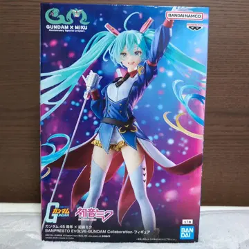 하츠네 미쿠 GUNDAM 콜라보 피규어