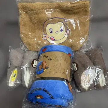 호기심 많은 조지 겨울 상품 4종 세트