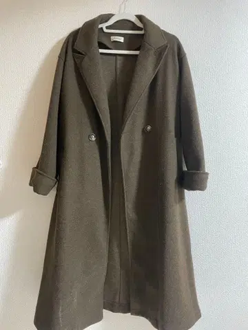 브라운 더블 브레스트 롱 코트