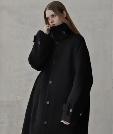 CLEL 울 블렌드 테크 멜톤 스텐카라 코트 블랙