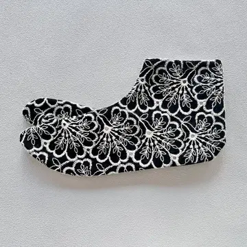 자수 레이스 타비 22.5cm 블랙 오쓰카 고후쿠텐 익명 배송