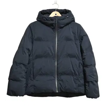 유니클로 심리스 다운 후드티 자켓