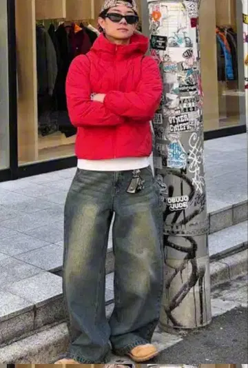 유니클로 퍼프 테크 후드티 빨간색 여성용 xl