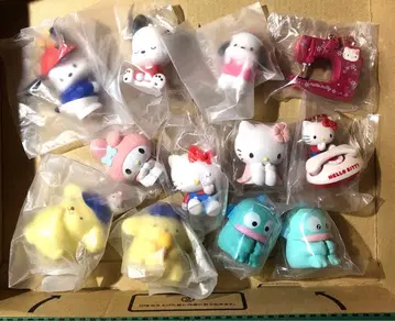 [12개 세트] 산리오 캐릭터즈 캡슐 토이 세트