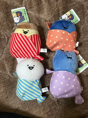 오분구와 함께 볼체인 달린 캔디에 싸인 봉제 인형 4종 세트