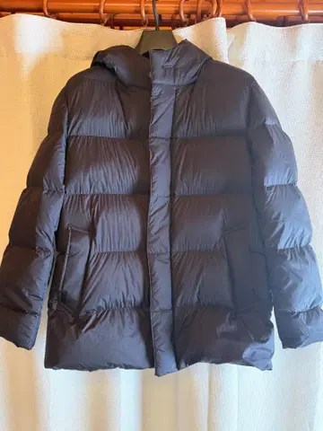 MACKINTOSH LONDON 고밀도 나일론 라이트 다운 파카 38