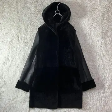 컨디션 최상 리얼 무스탕 토스카나 스페인산 램스킨 무스탕 코트 XS