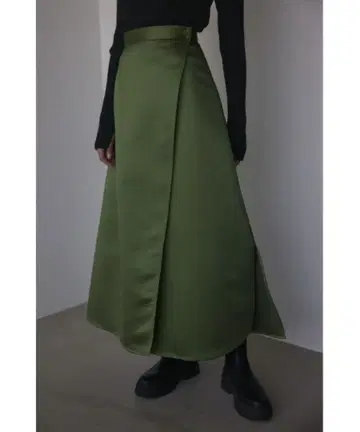 BLACK BY MOUSSY satin wrap skirt