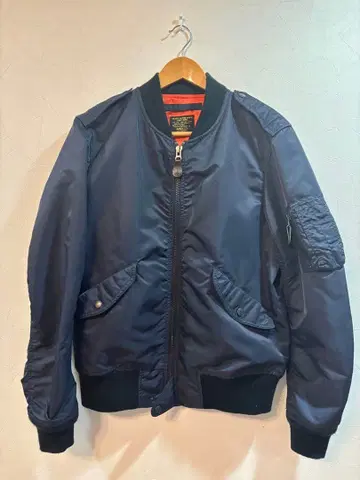 최종 가격 인하 AVIREX 플라이트 자켓 XL 네이비