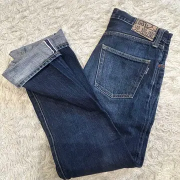 새상품급 코지마 진즈 빨간색 귀 데님 팬츠 인디고 사이즈 32