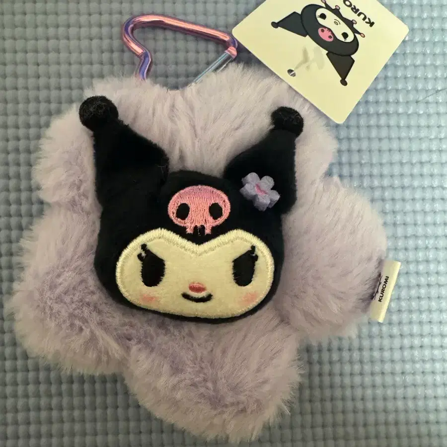 Classic Kuromi 6 Types Set, Waitress Kuromi, Giggle Kuromi, Kuromi Wallet  #쿠로미스트랩,#킥킥쿠로미,#쿠로미피규어,#쿠로미파우치 on Bunjang Global Site.