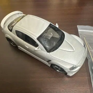 핫 웍스 1/24 마쓰다 RX-8