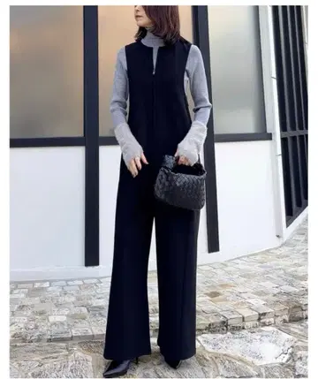 시소러스 VEVIRED 프론트 지퍼 올인원