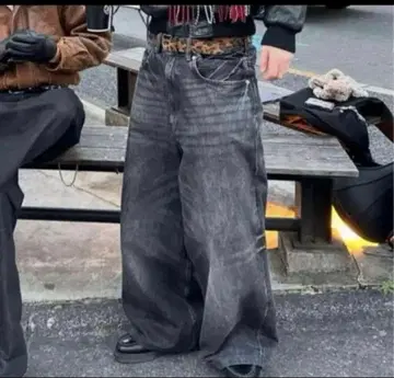 엔도 마모루 착용 h&m 초기 슈퍼 배기 36/30