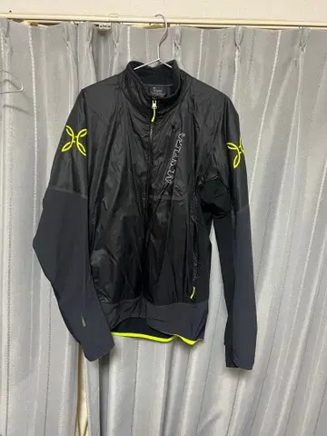 Montura 몬츄라 인사이트 하이브리드 자켓 L 사이즈