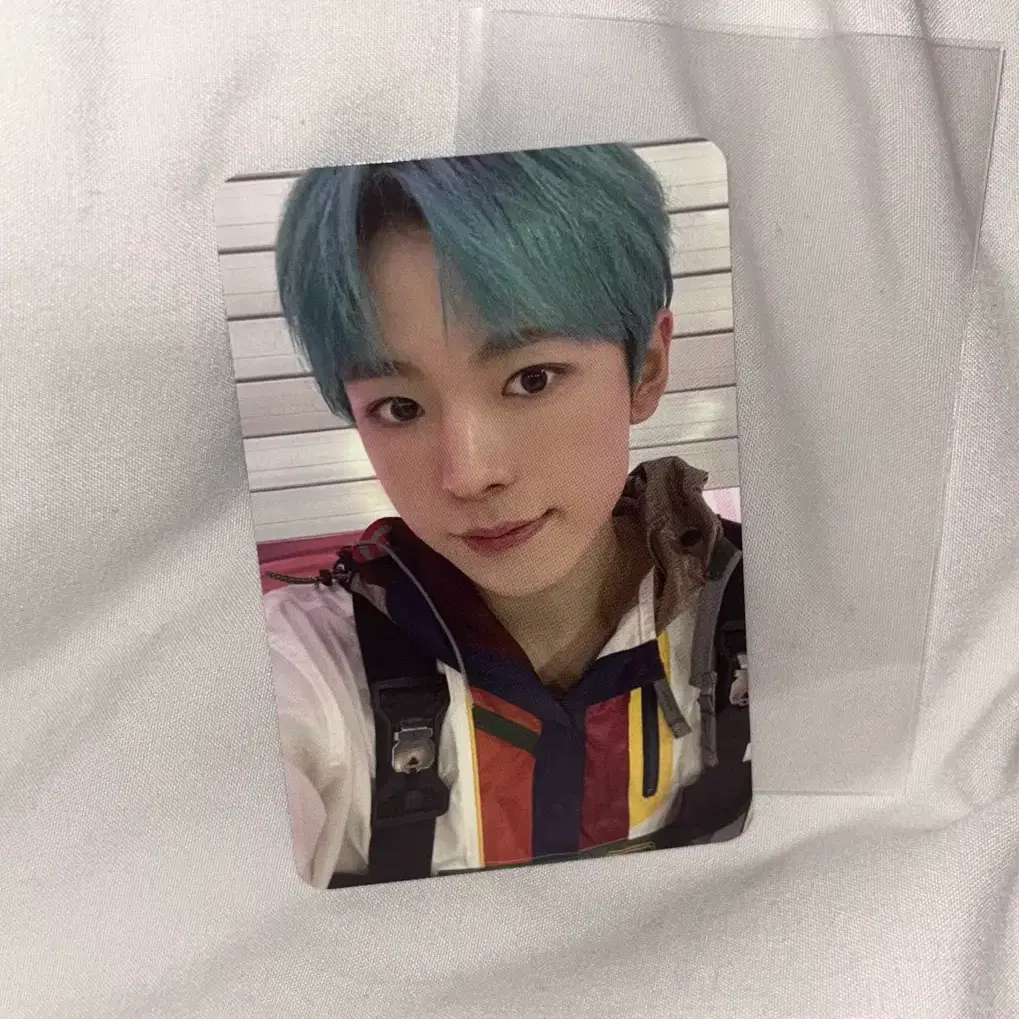 NCT | 엔시티 Nct Wish Color Photocard Surf Version Yuushi on