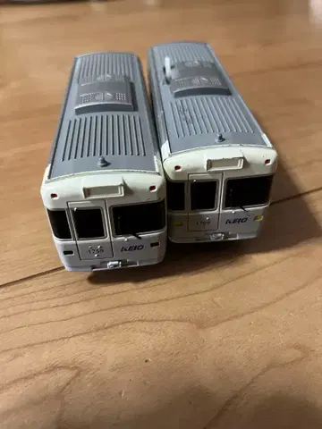 프라레일 게이오 이노카시라선 중간차 없음