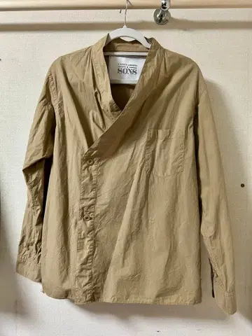 베이지 더블 브레스트 셔츠 L