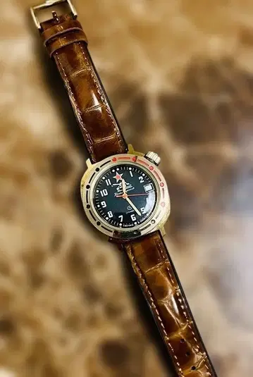 [ 레어 ] 새상품급 보스토크 밀리터리 손목시계 수동 와인딩 앤티크